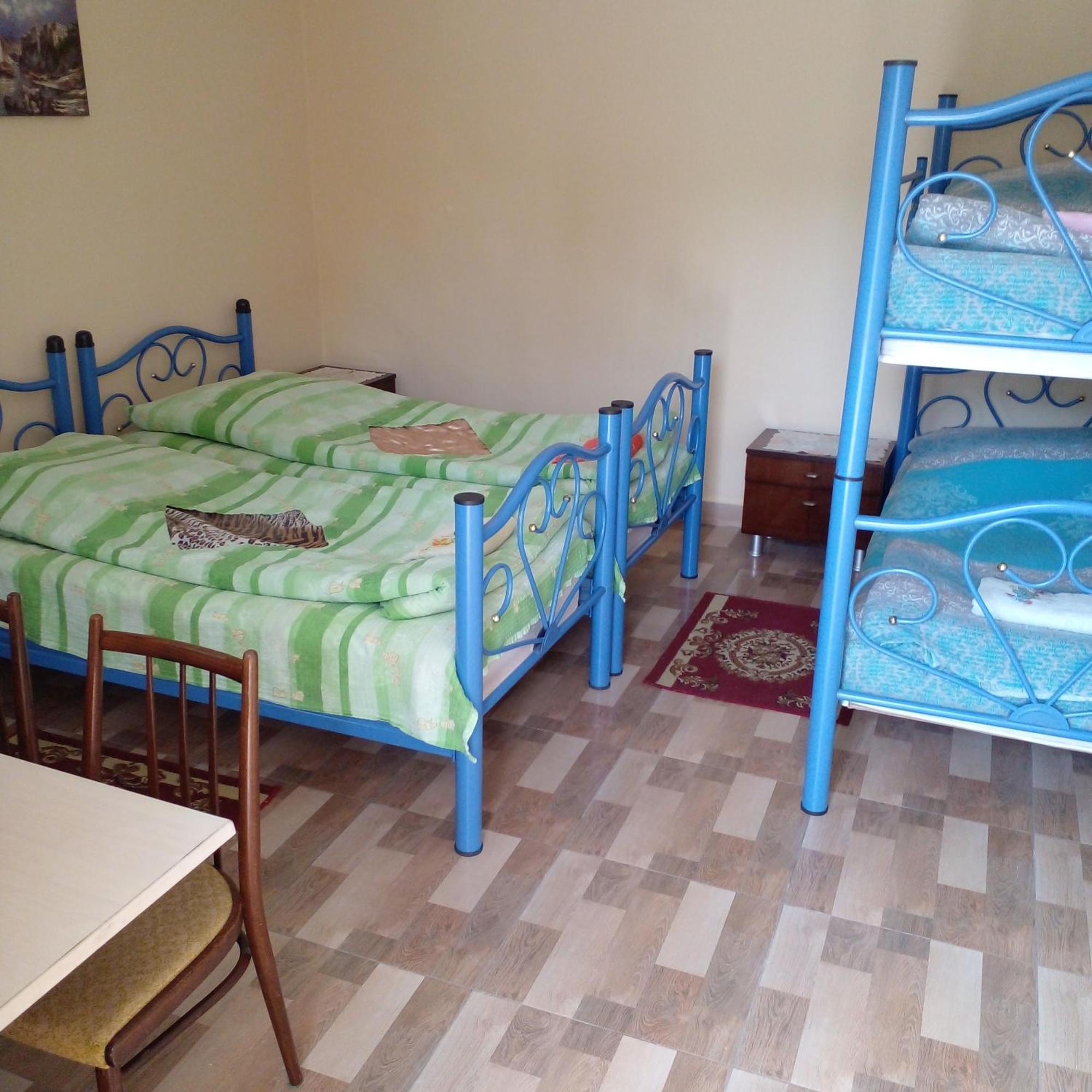 Giorgi'S Homestay Кутаїсі Екстер'єр фото