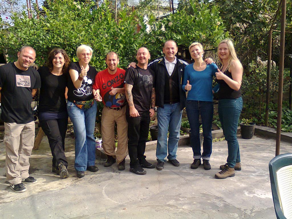 Giorgi'S Homestay Кутаїсі Екстер'єр фото