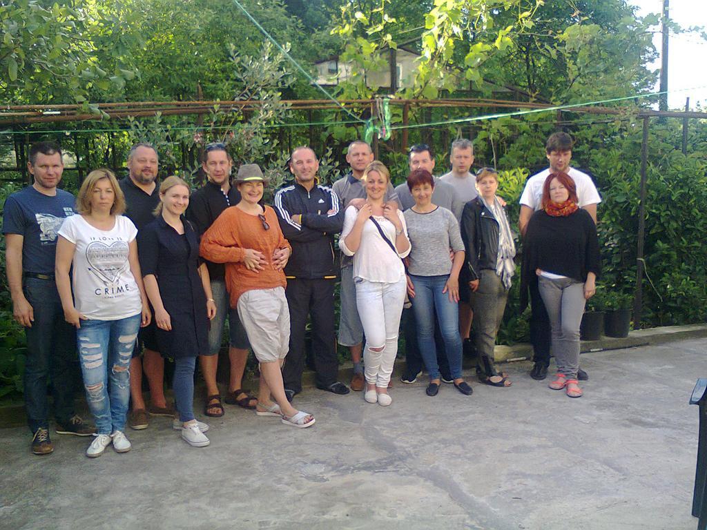 Giorgi'S Homestay Кутаїсі Екстер'єр фото