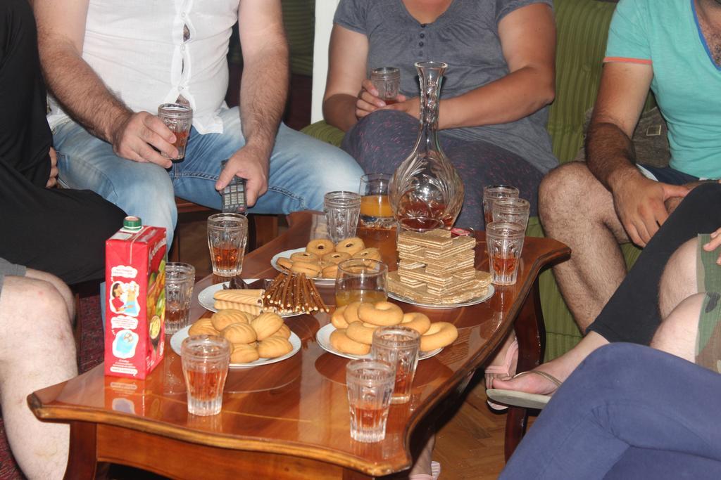 Giorgi'S Homestay Кутаїсі Екстер'єр фото