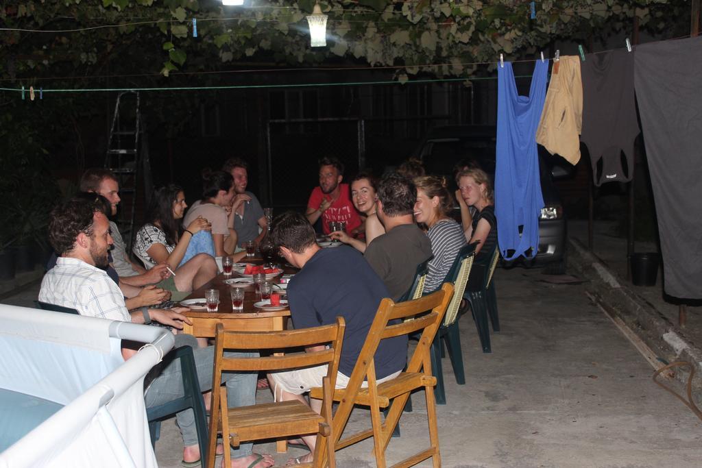 Giorgi'S Homestay Кутаїсі Екстер'єр фото