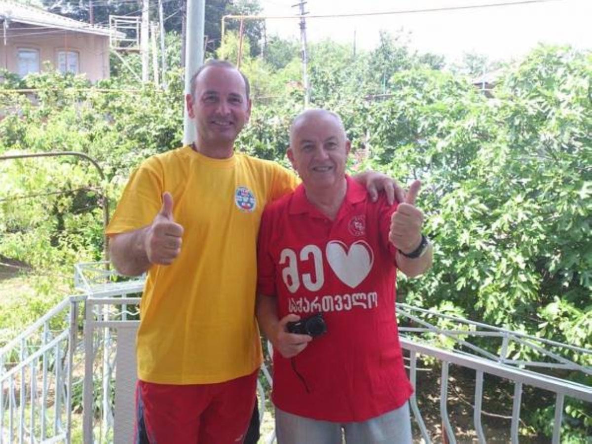 Giorgi'S Homestay Кутаїсі Екстер'єр фото